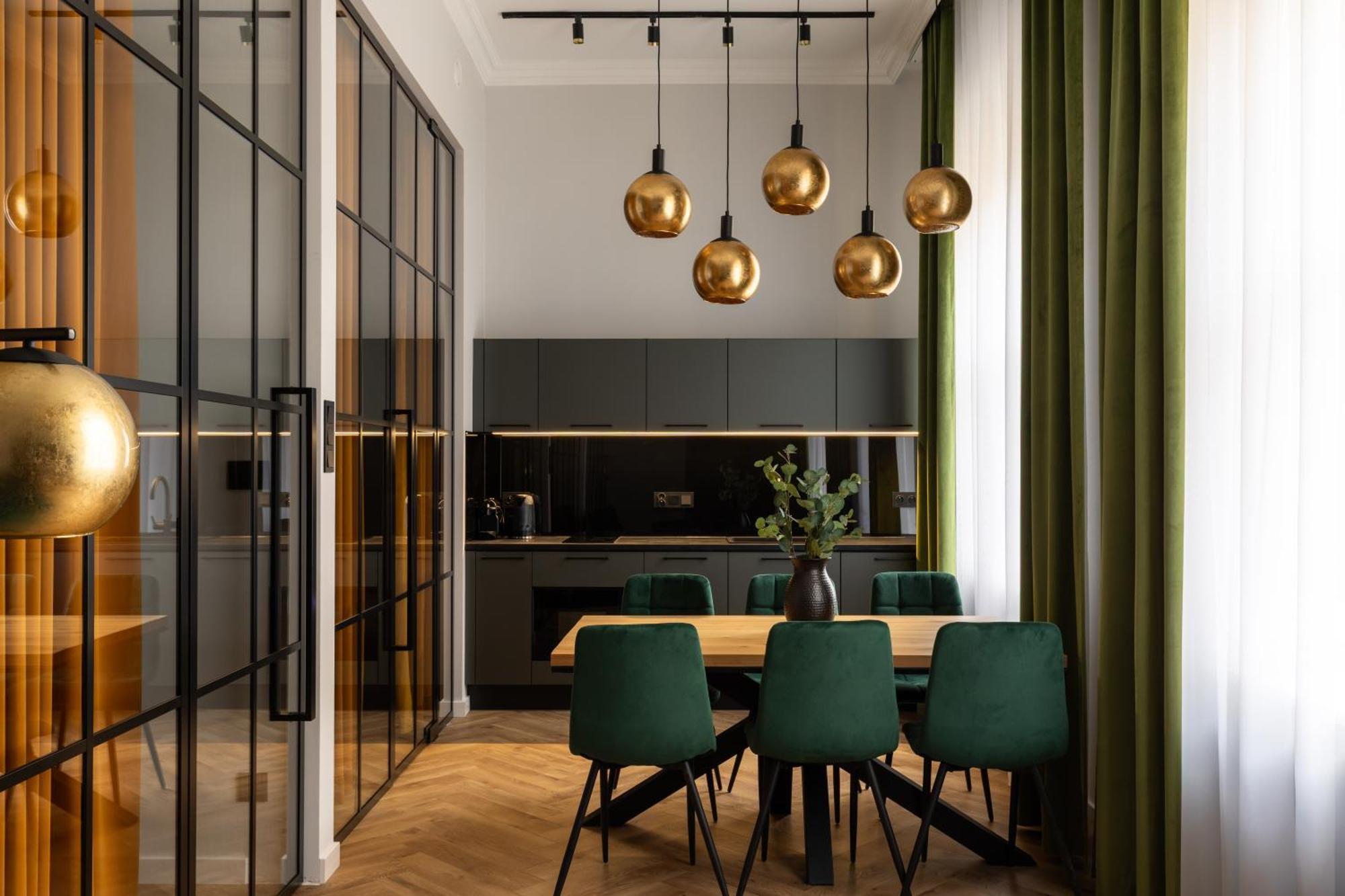 Old Town Charm & Chic By Downtown Apartments, Krakow